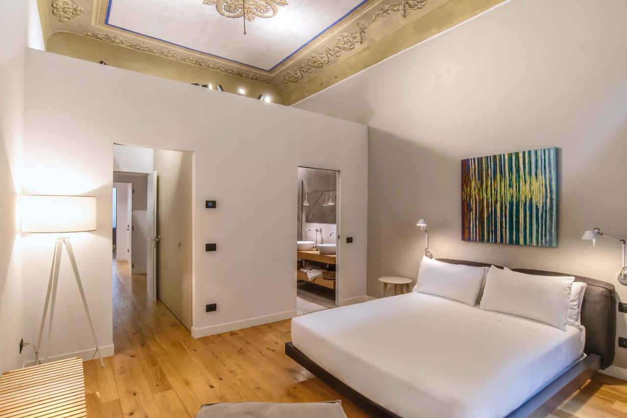The Charm Of Santa Croce Apartment ฟลอเรนซ์ ภายนอก รูปภาพ