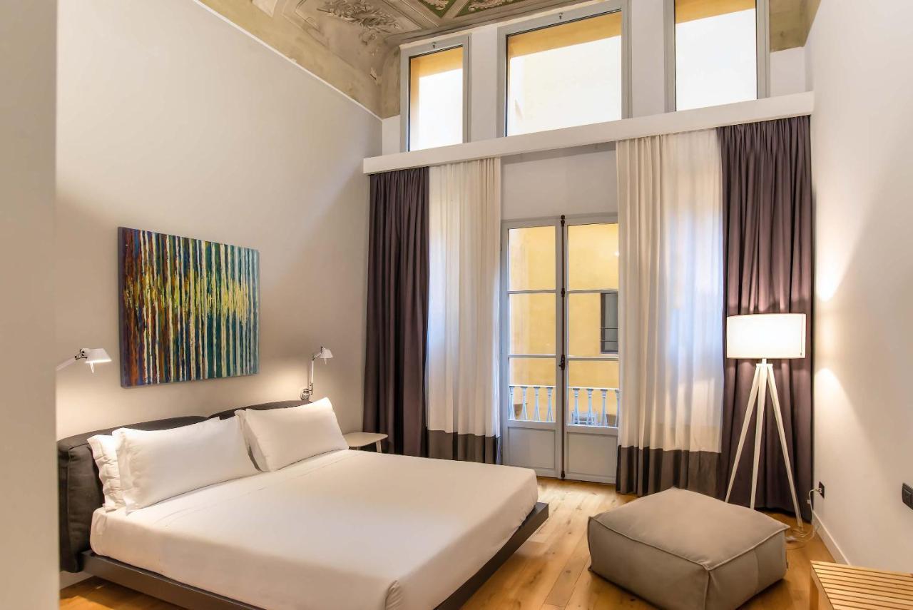 The Charm Of Santa Croce Apartment ฟลอเรนซ์ ภายนอก รูปภาพ